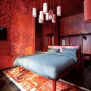 Extra Large Kamer met een King Size Bed
